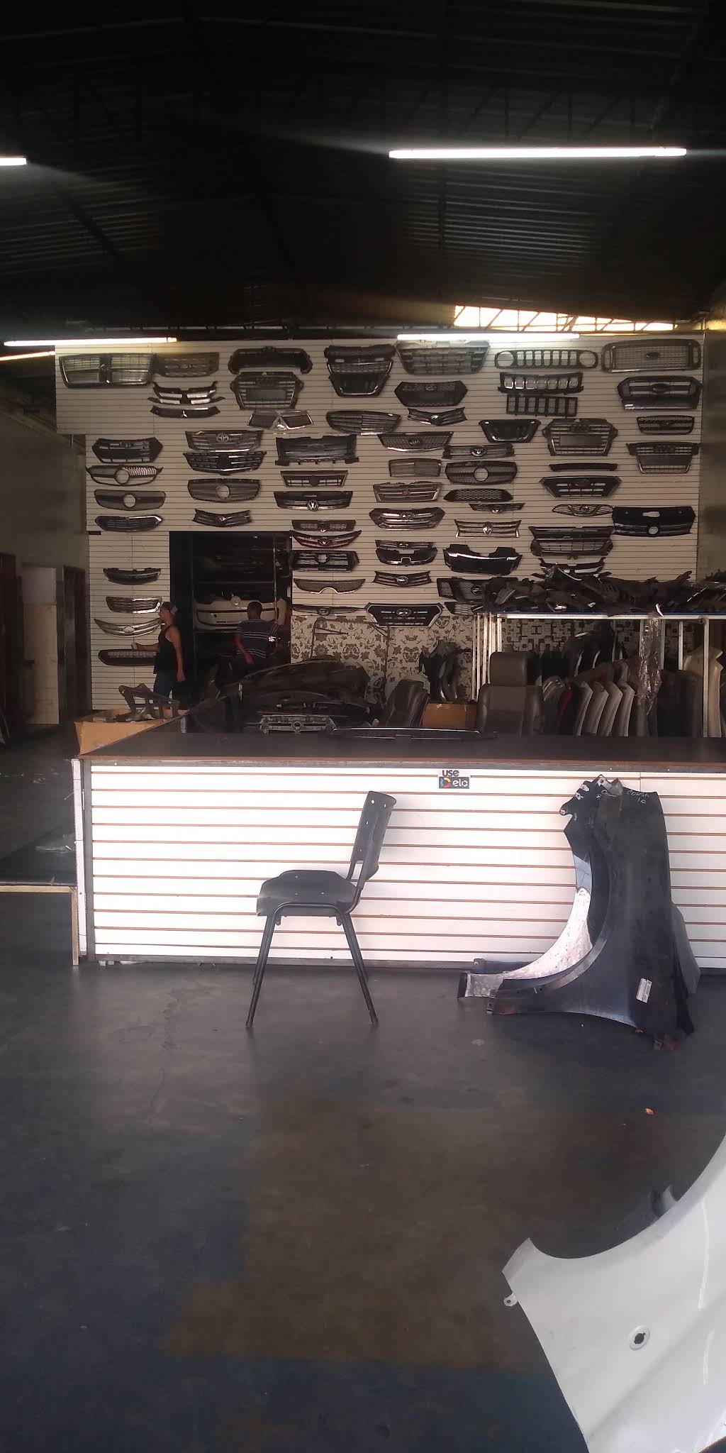 Loja Branco Auto Peças MG
